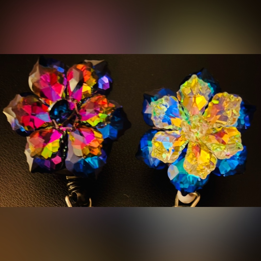 for 2 (TWO) Crystal Flower Nurse RN ID Badge Reel Alligator Clips Holders Swivel